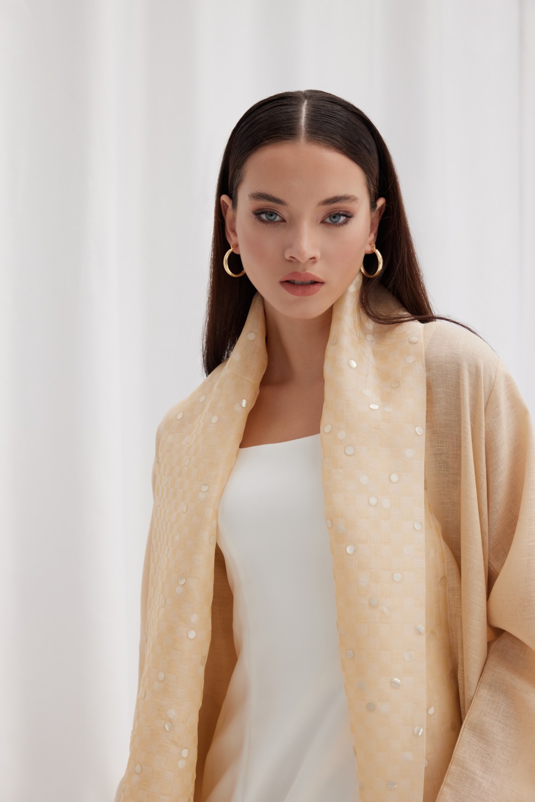 Classic Beige Polka Dot Abaya
