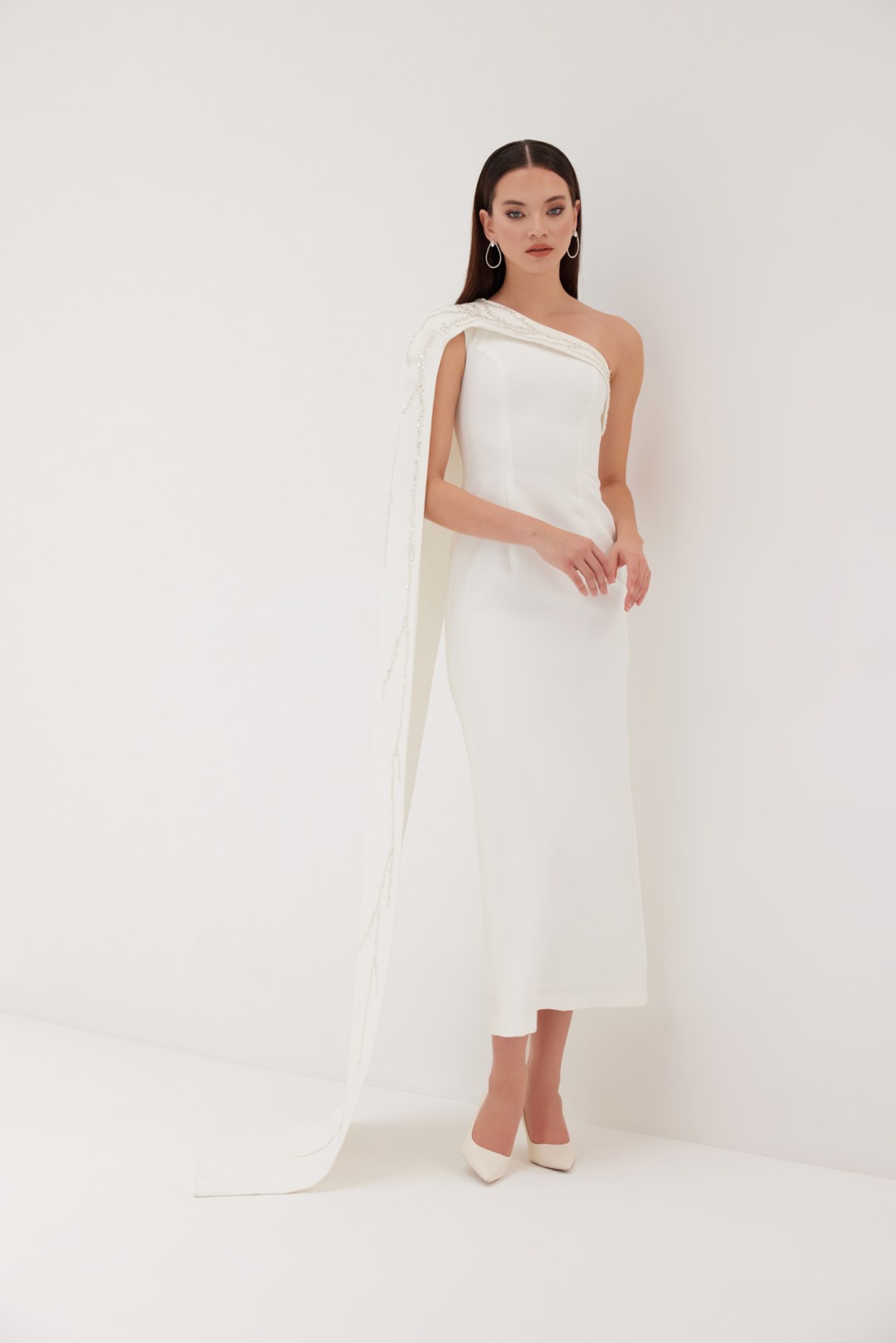 White Swan Dress With Side Leaf Cape