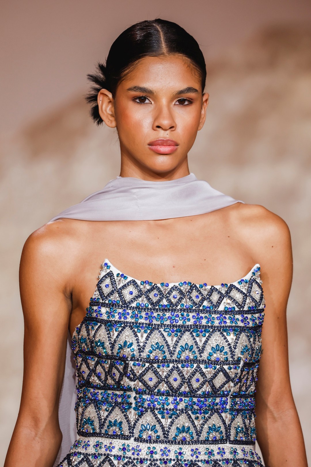 Ahinyatart Dress