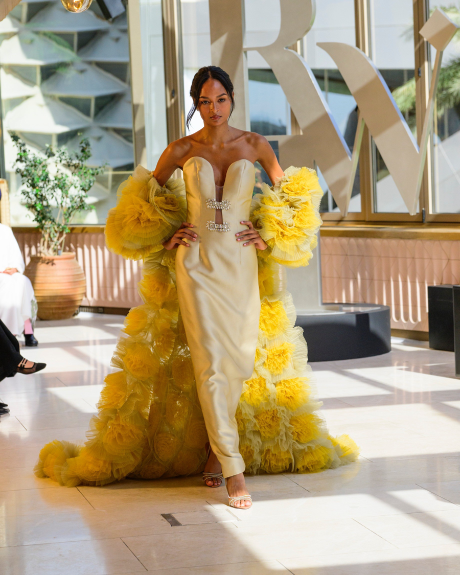 Look 2 - NA Couture