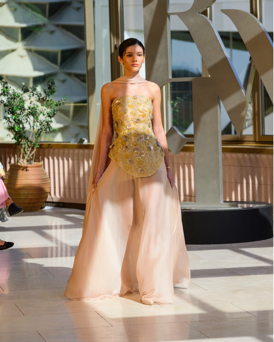 Look 8 - NA Couture