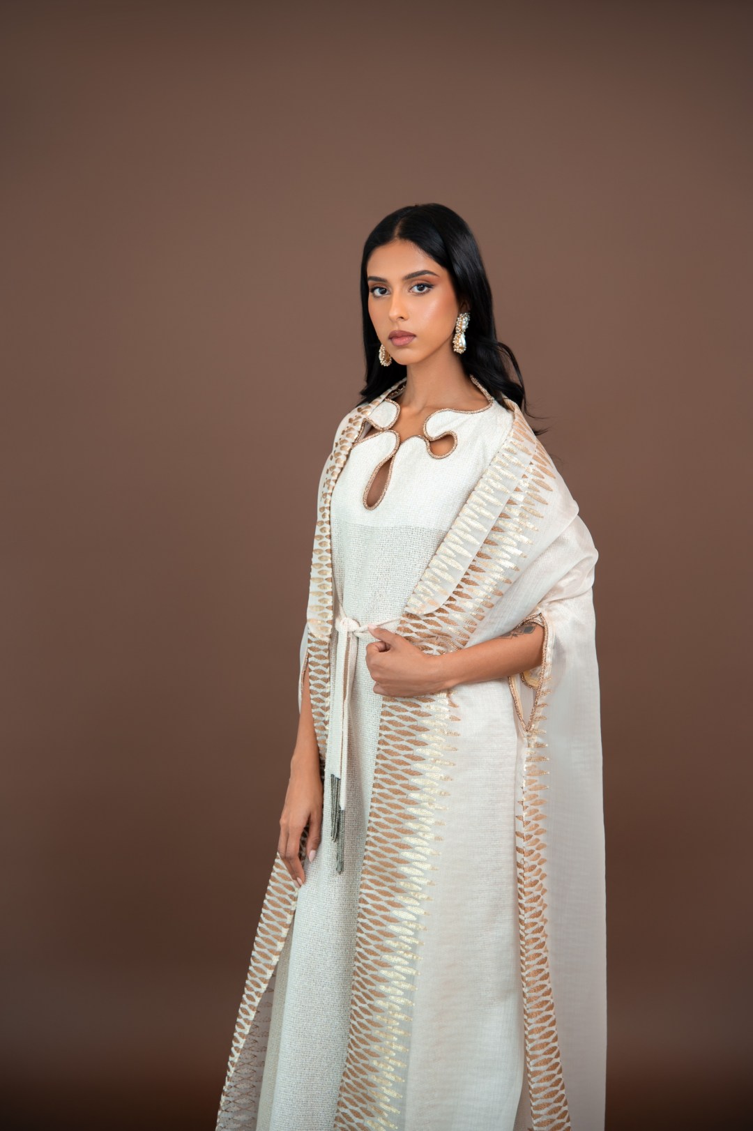 Almond Goldie Kuftan