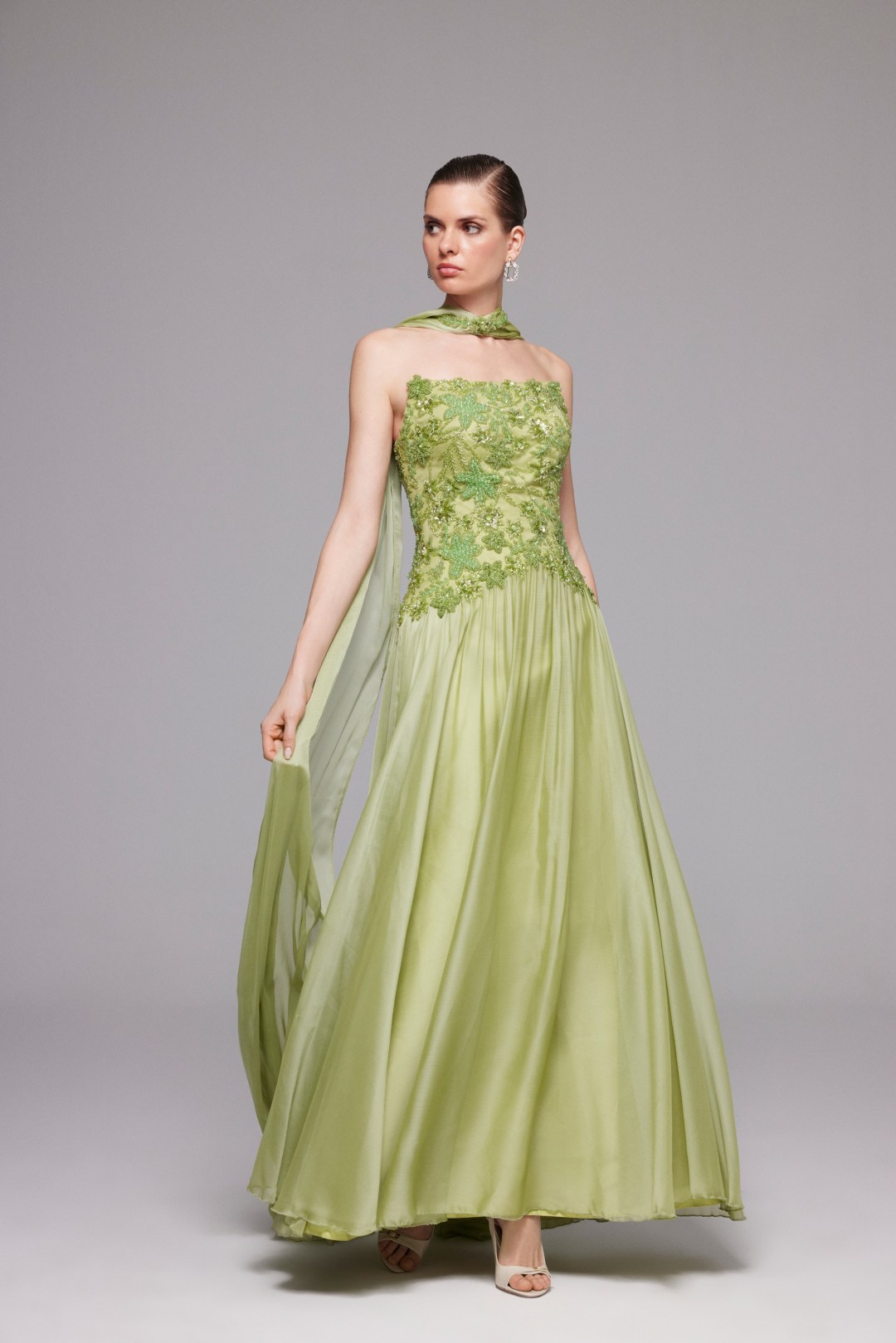 Jardin de Lumière gown